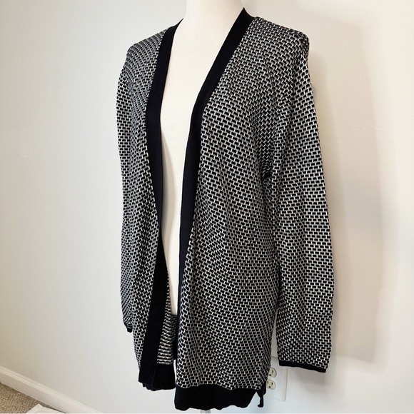 Croft & Barrow Black White Geometric Print Open Flowy Longline Cardigan, size XL - Picture 3 of 16